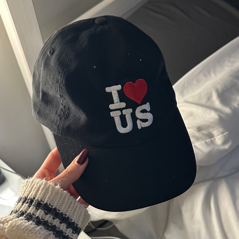 Gracie Abrams “I ❤️ Us” hat.